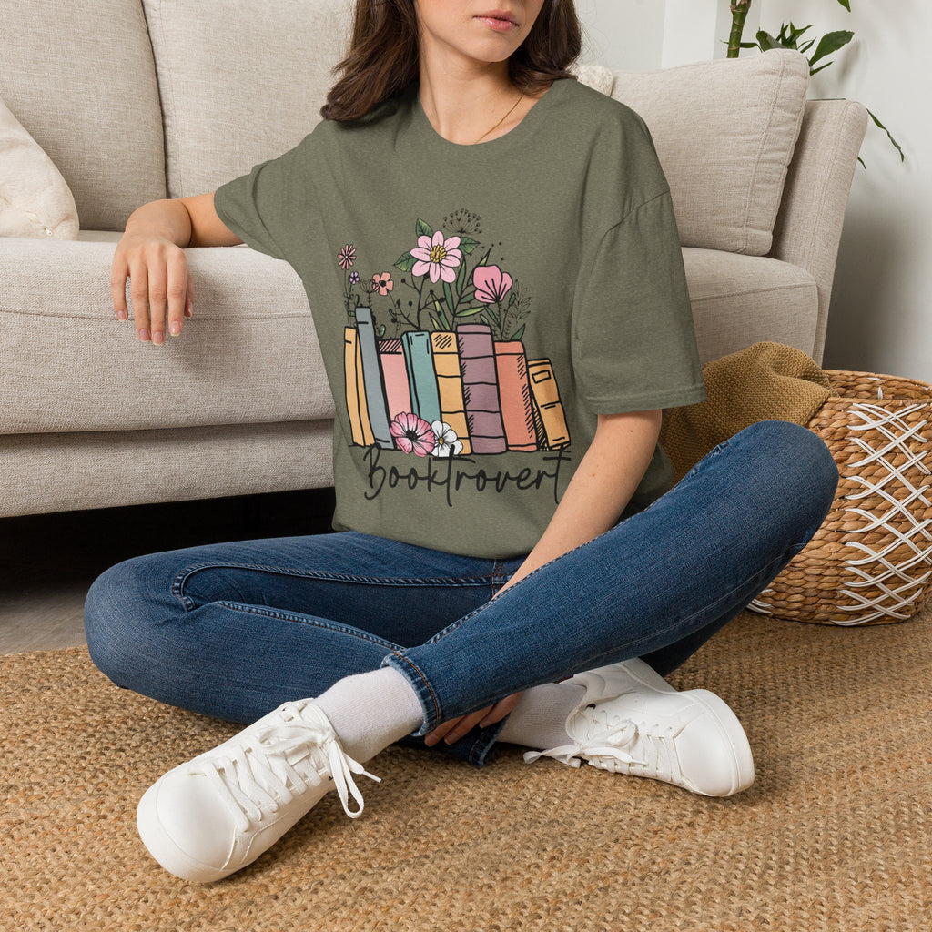 Booktrovert T-Shirt